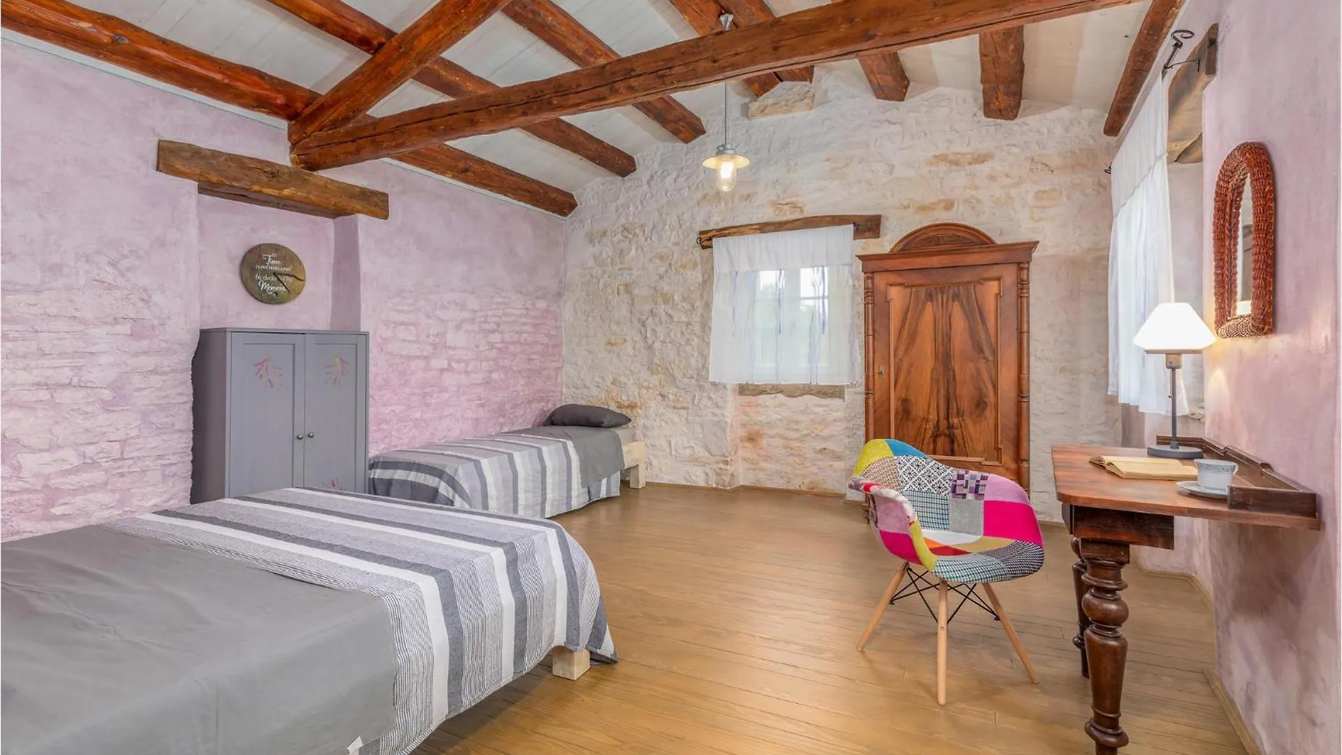 1 Bedroom Beautiful Apartment In Žminj クロアチア